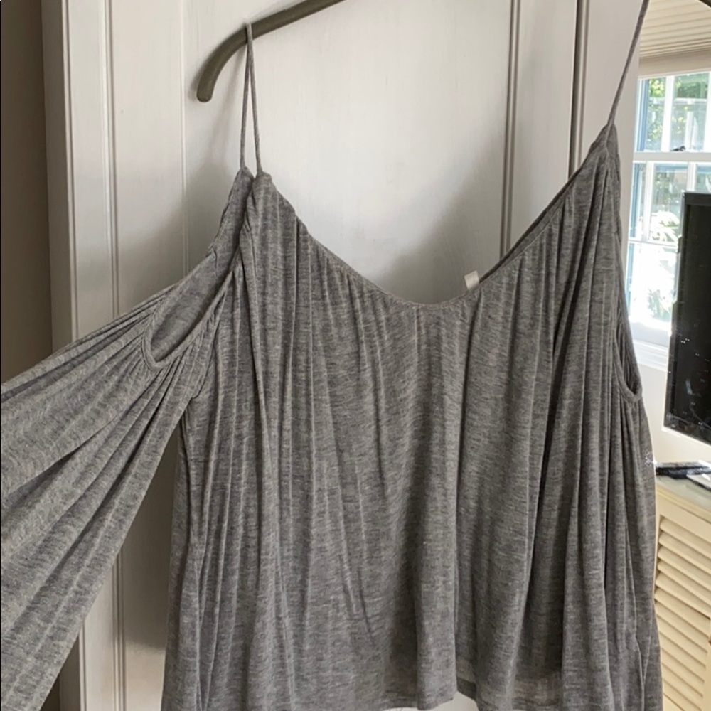 Grey flowy top
